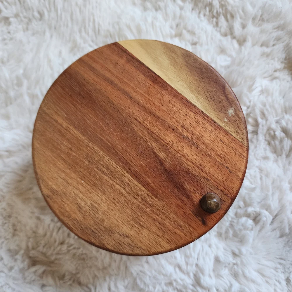 Natural Wood Round Box - Picture 3 of 4